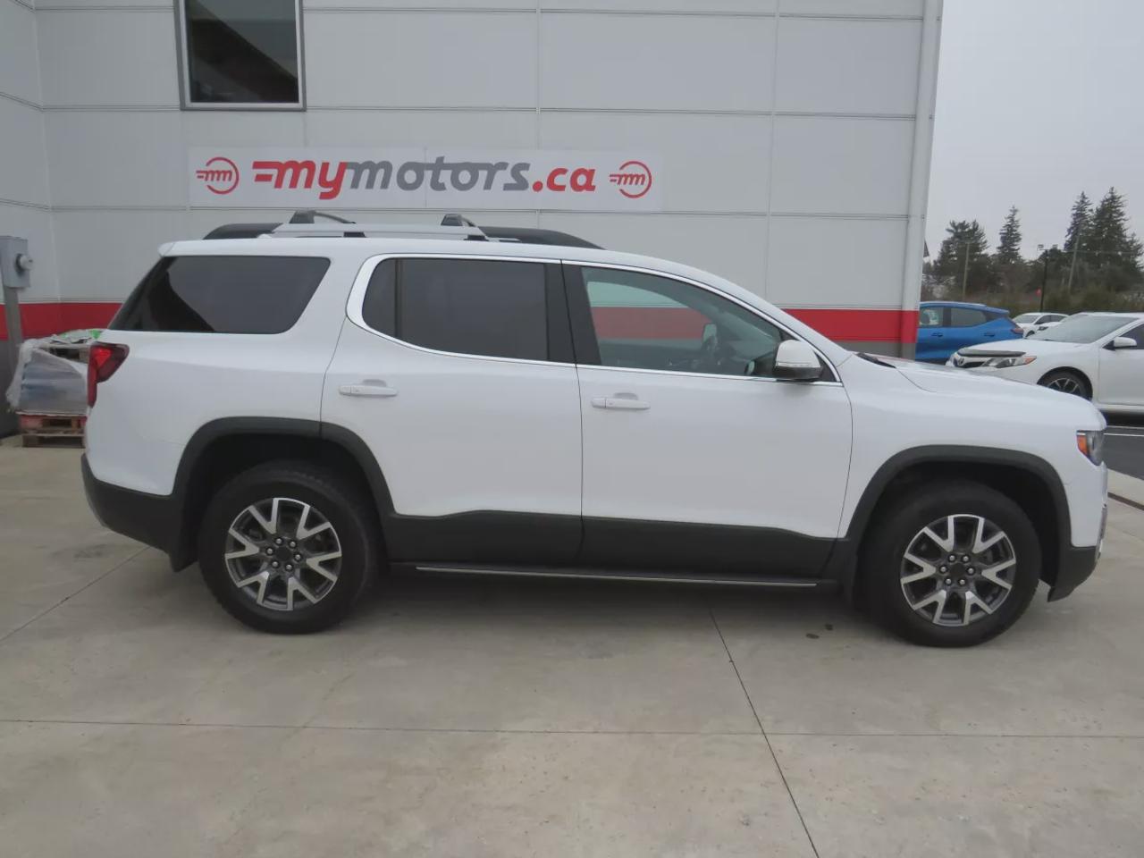 2023 GMC Acadia SLE | Clean Title | No Accidents | AWD | 6 Passenger | Alloy Rims | Navigation | Remote Start | Lane Assist | Photo