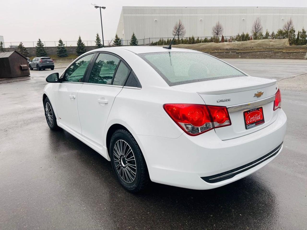 2012 Chevrolet Cruze 4dr Sedan Eco w/1SA Photo