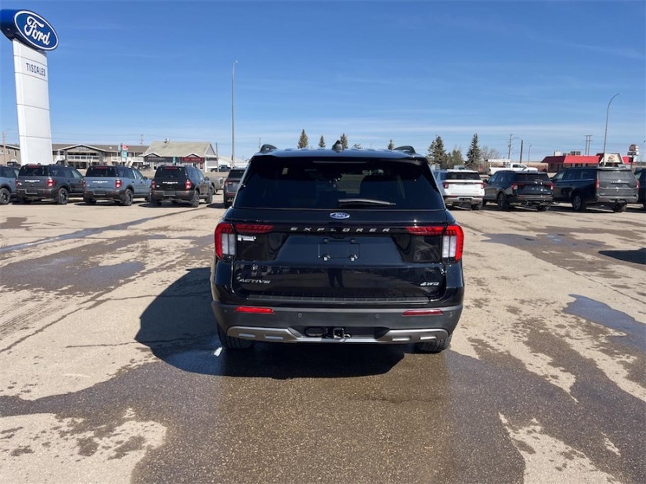 2025 Ford Explorer Active  - Heated Seats - Low Mileage Photo5