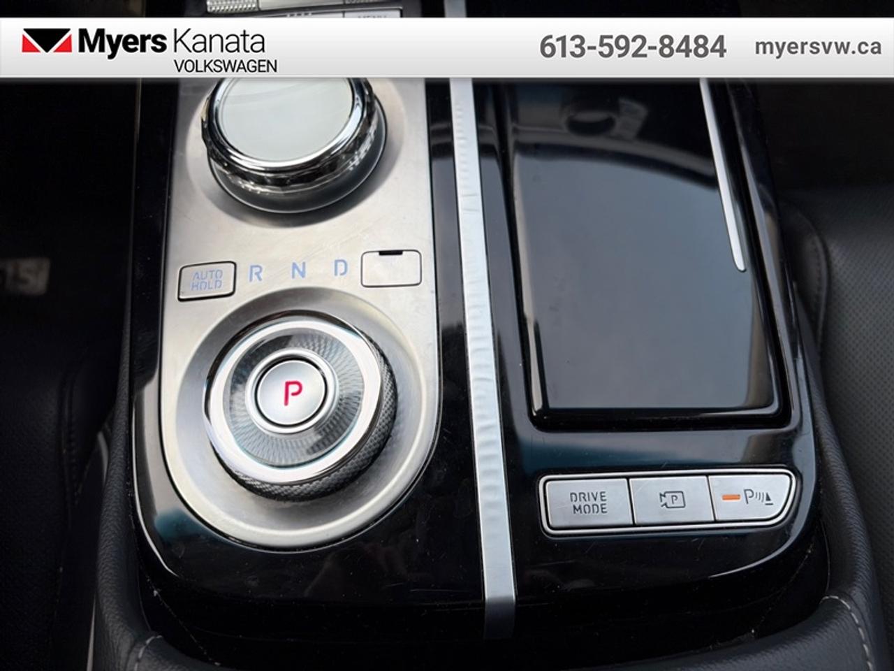 2024 Genesis G80 2.5T Advanced  - Sunroof -  Cooled Seats Photo