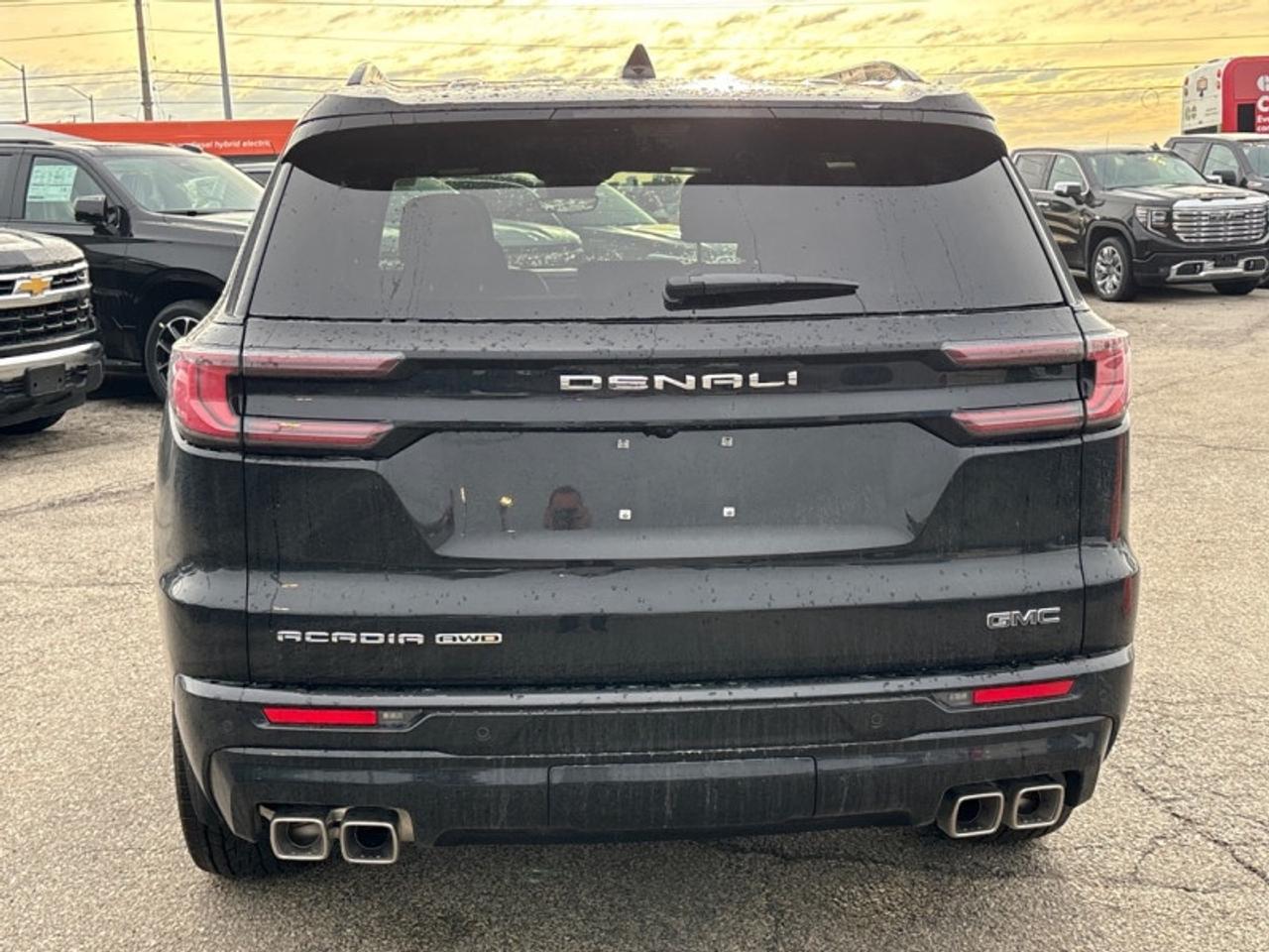 2026 GMC Acadia Denali Ultimate  MASSAGE SEATS|PANO ROOF| Photo4