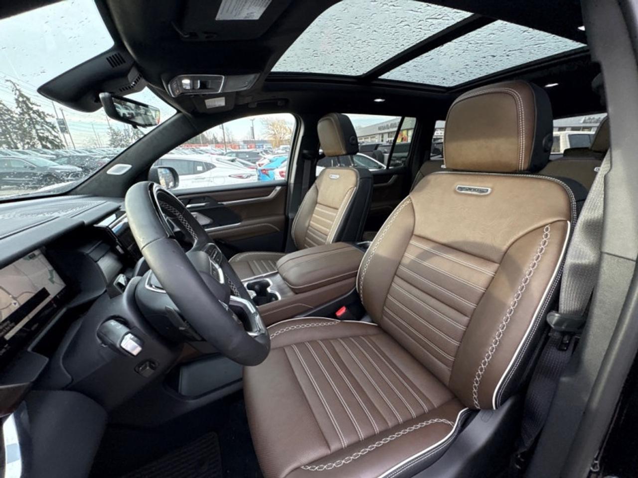 2026 GMC Acadia Denali Ultimate  MASSAGE SEATS|PANO ROOF| Photo