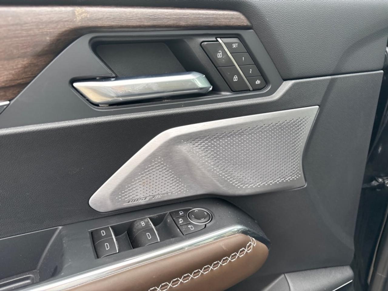 2026 GMC Acadia Denali Ultimate  MASSAGE SEATS|PANO ROOF| Photo