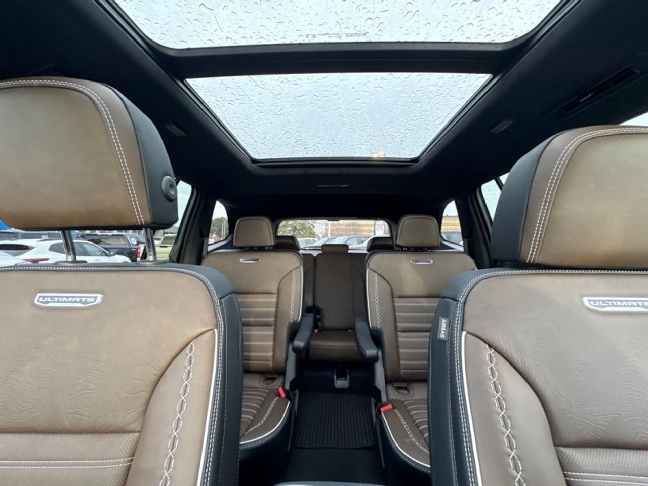2026 GMC Acadia Denali Ultimate  MASSAGE SEATS|PANO ROOF| Photo