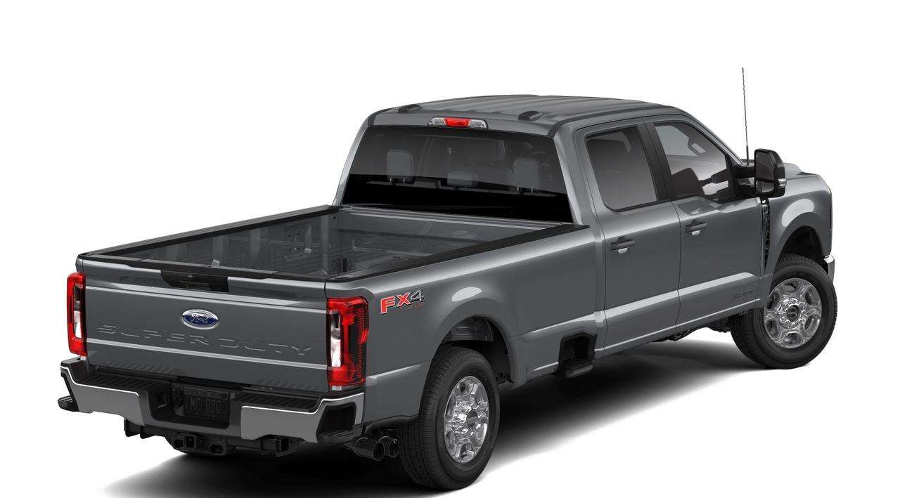 2026 Ford F-350 Super Duty SRW XLT Photo2