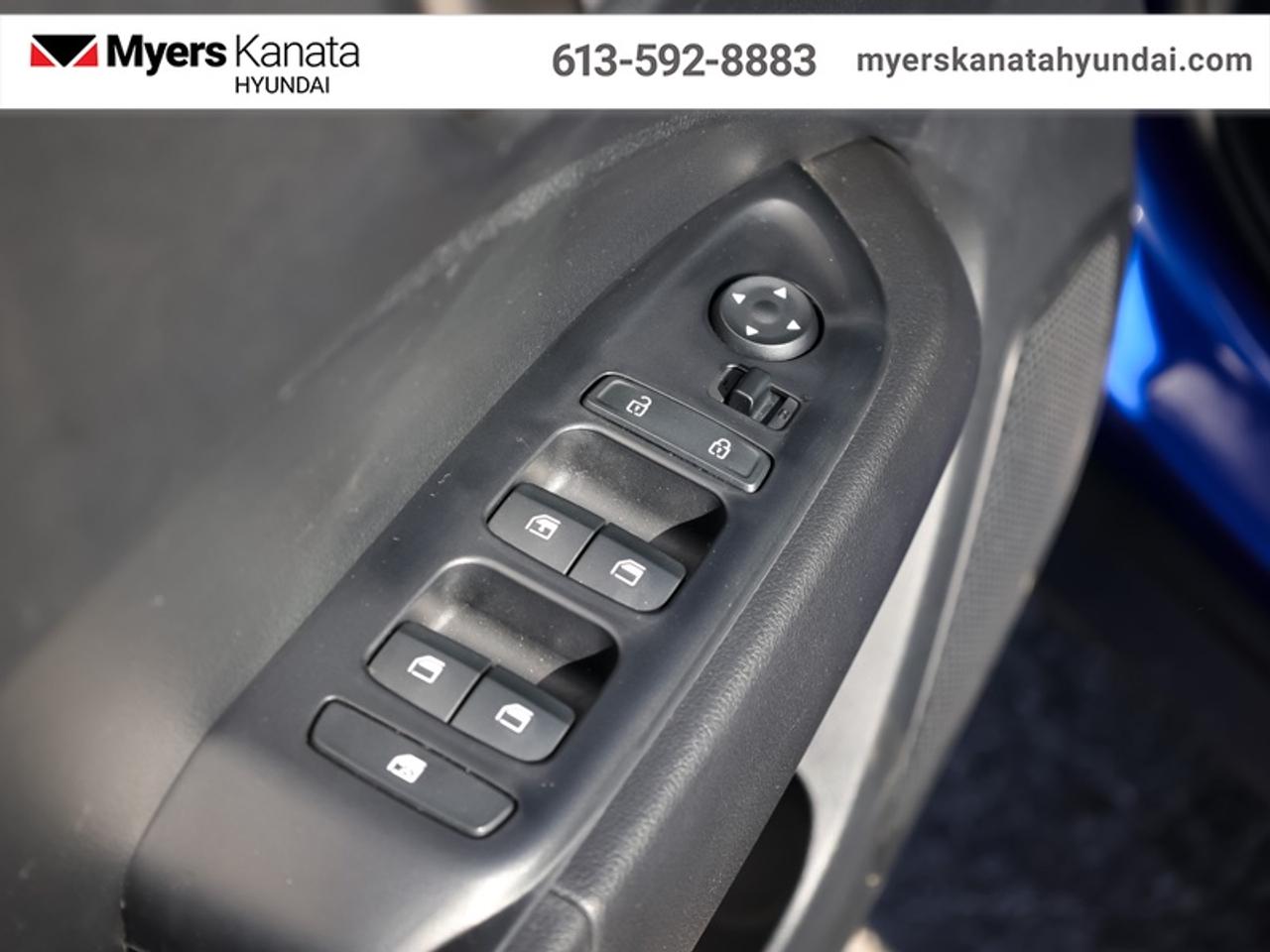 2024 Hyundai Venue Preferred  - Heated Seats -  Apple CarPlay Photo