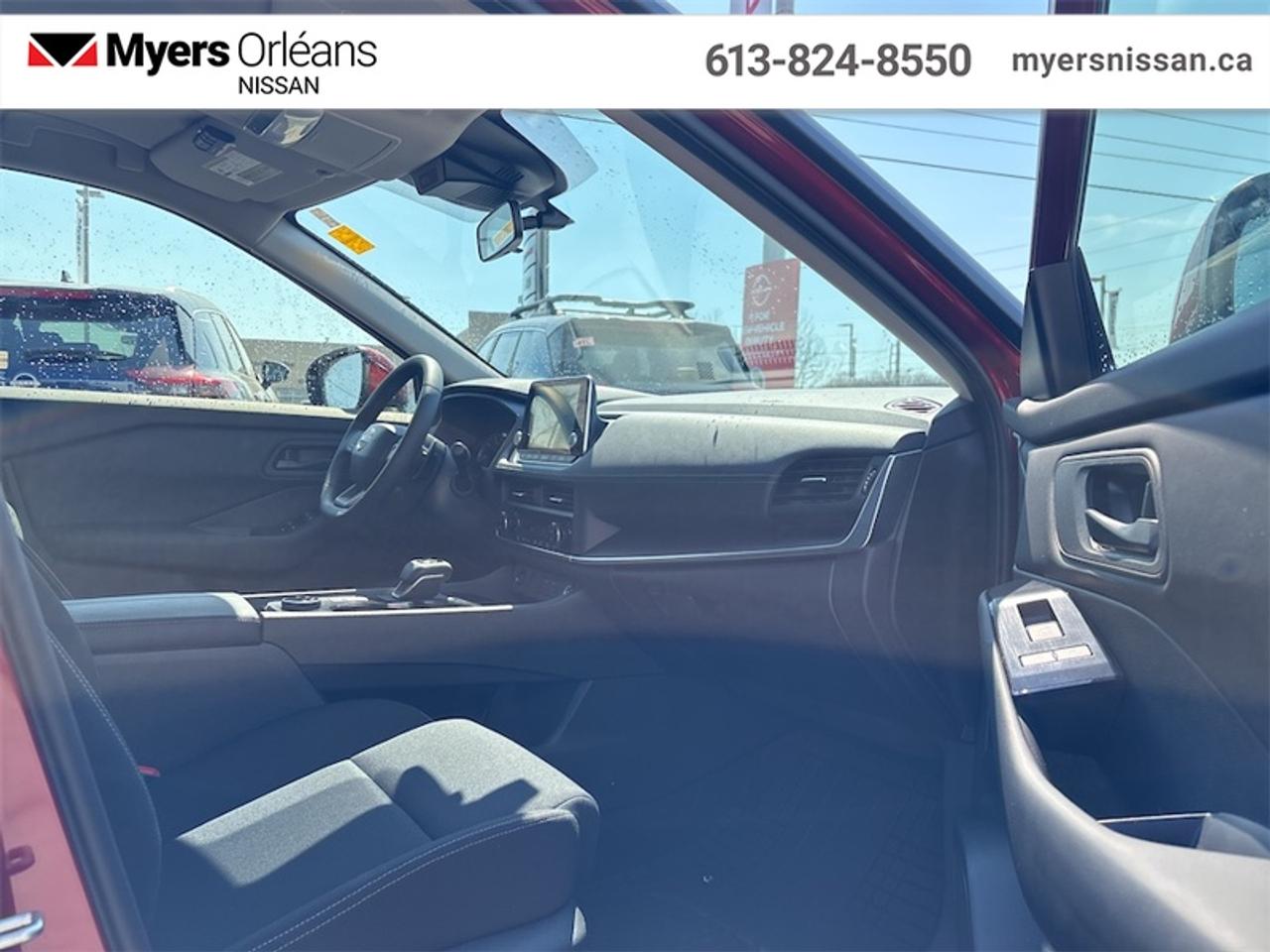2025 Nissan Rogue S   - LOw KM -  Heated Seats Photo