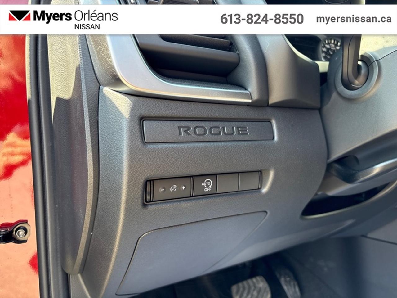 2025 Nissan Rogue S   - LOw KM -  Heated Seats Photo