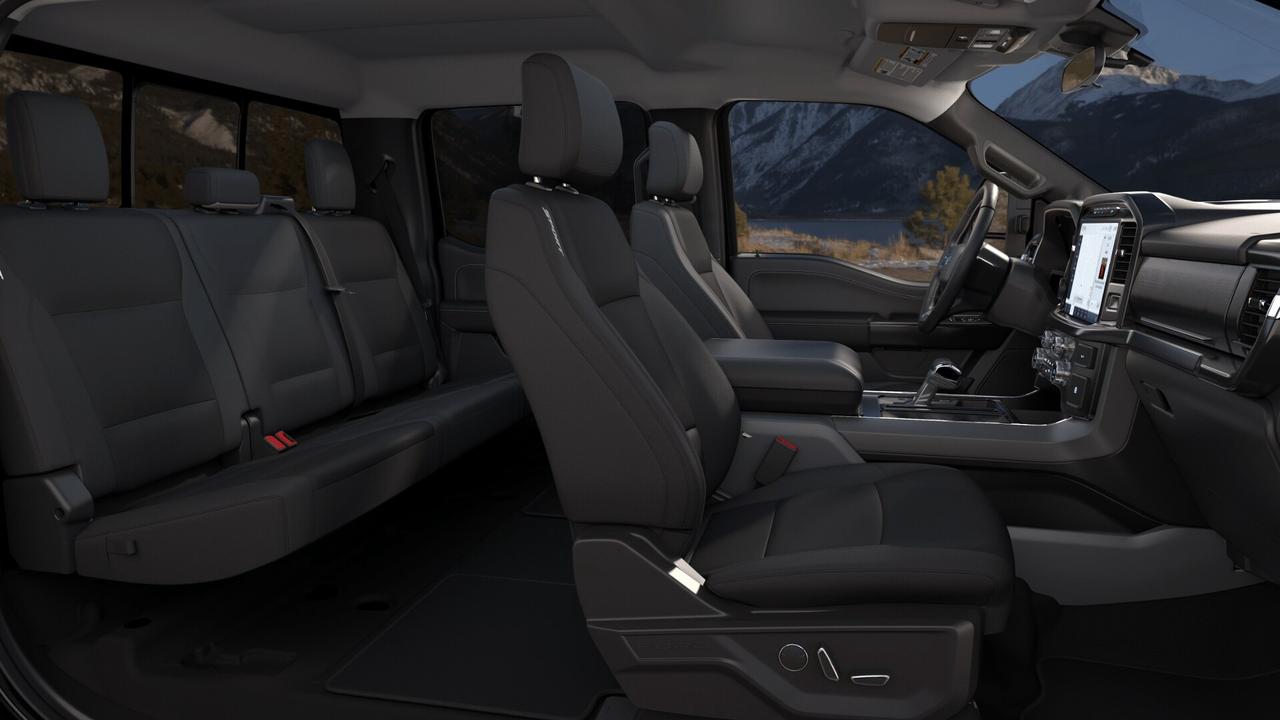 2023 Ford F-150 XLT Photo