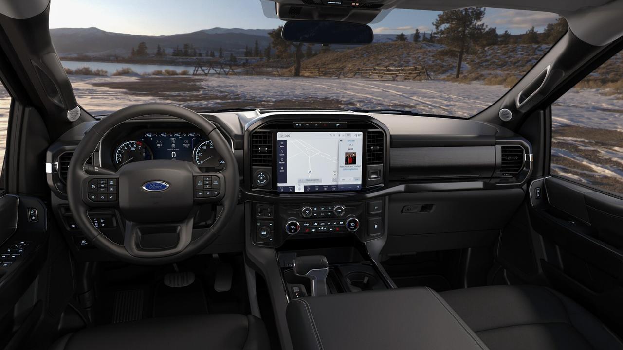 2023 Ford F-150 XLT Photo