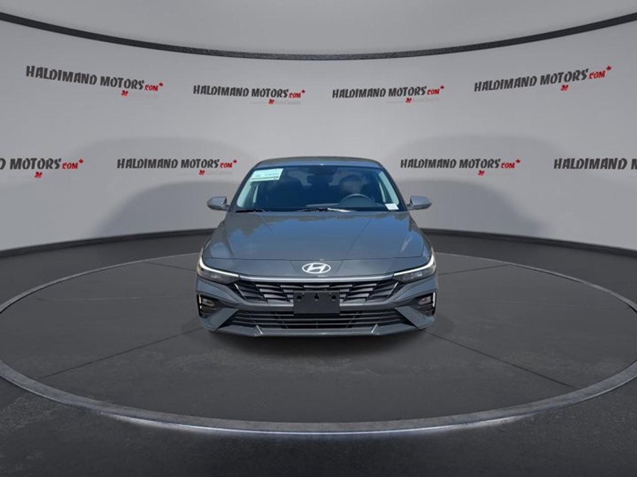 2025 Hyundai Elantra Essential | No accidents | Heated Steering Photo