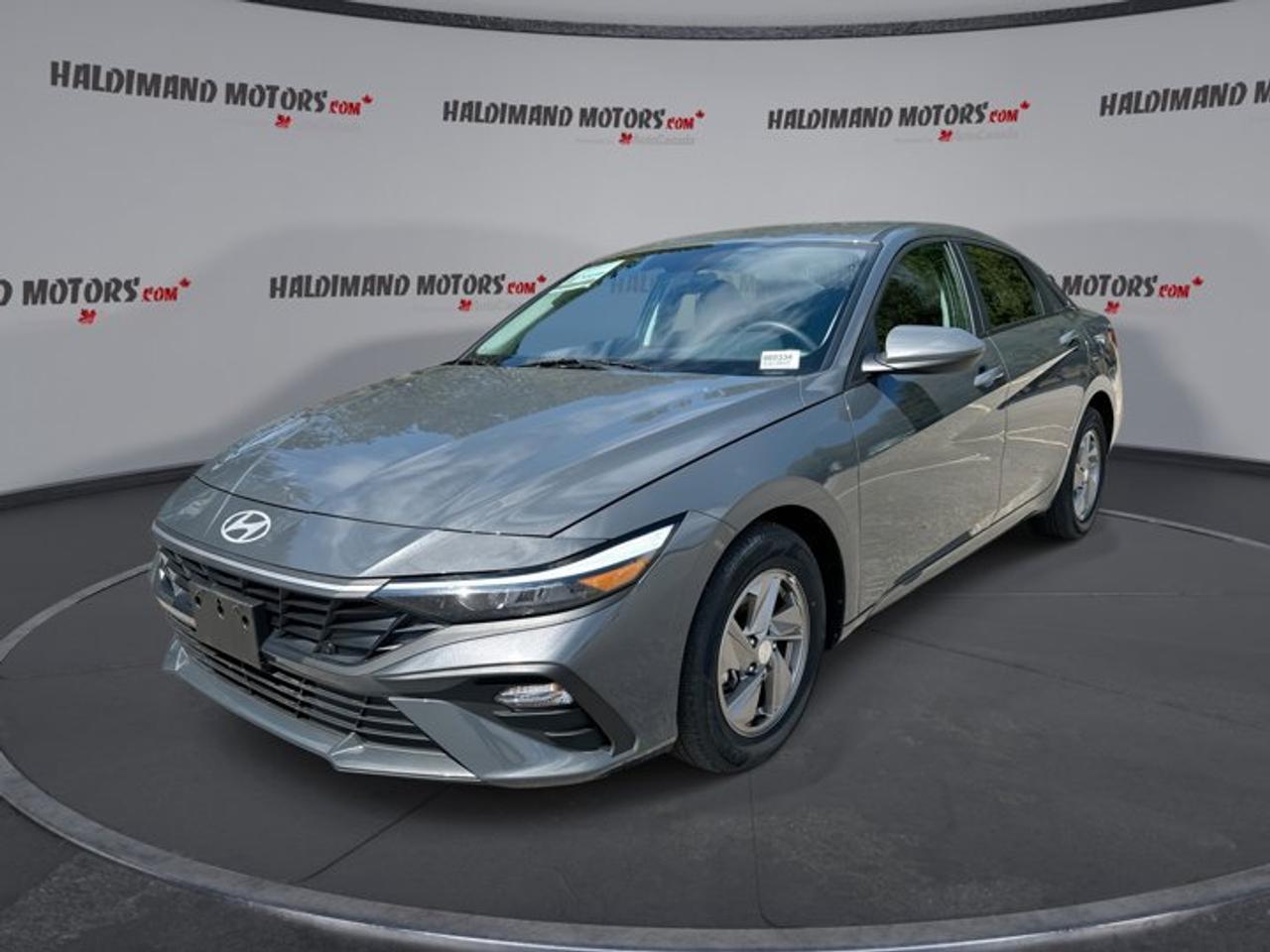 2025 Hyundai Elantra Essential | No accidents | Heated Steering Photo0