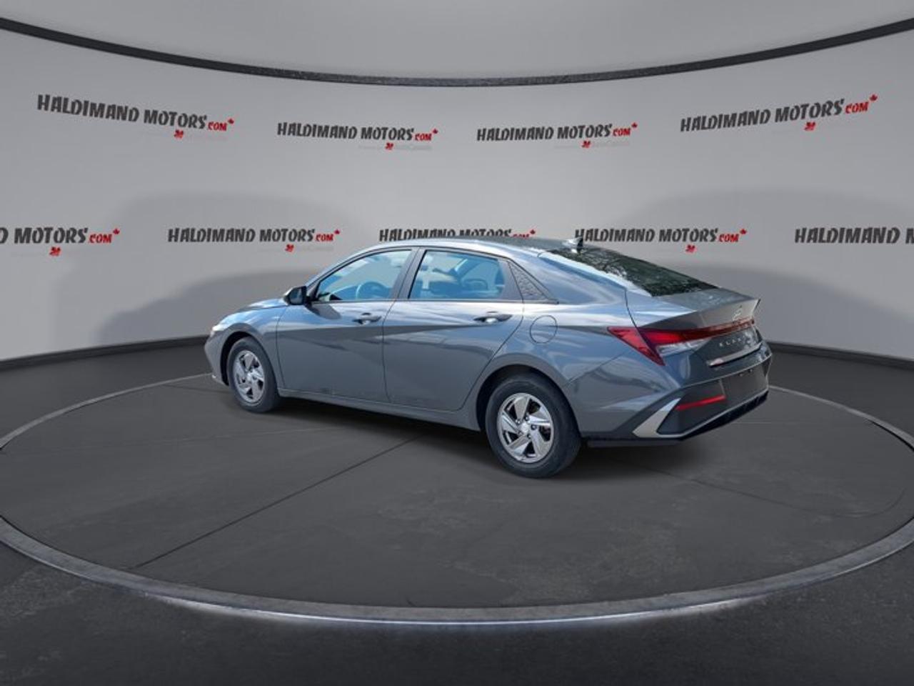 2025 Hyundai Elantra Essential | No accidents | Heated Steering Photo