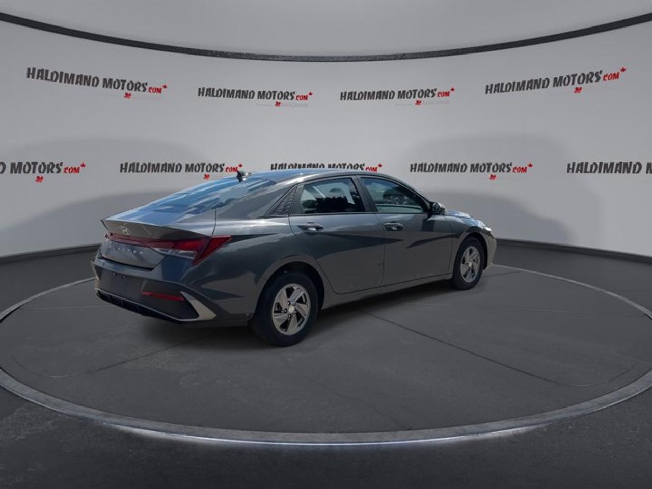2025 Hyundai Elantra Essential | No accidents | Heated Steering Photo