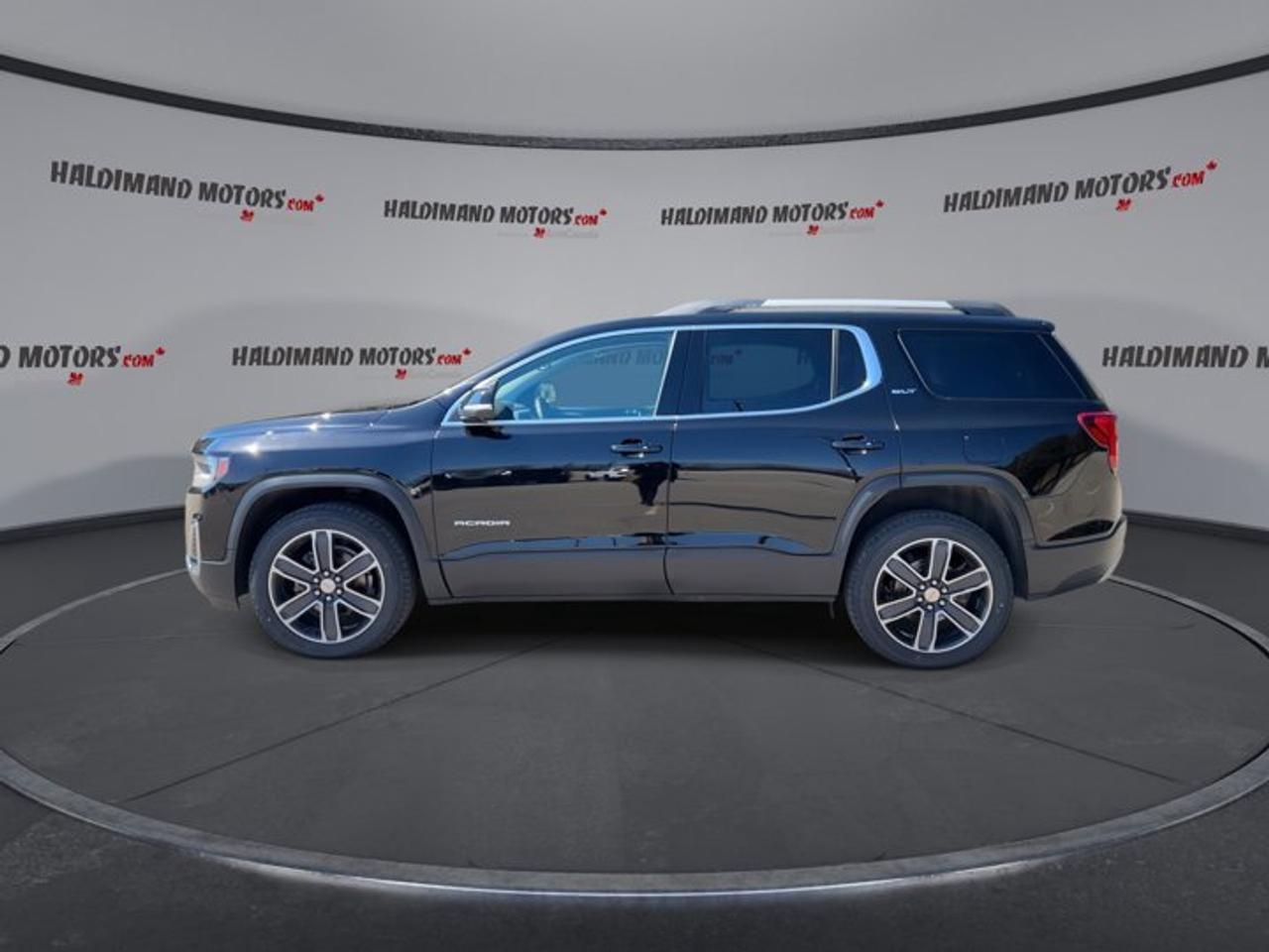 2023 GMC Acadia SLT AWD | Leather | No accidents |Heated Steering Wheel Photo4
