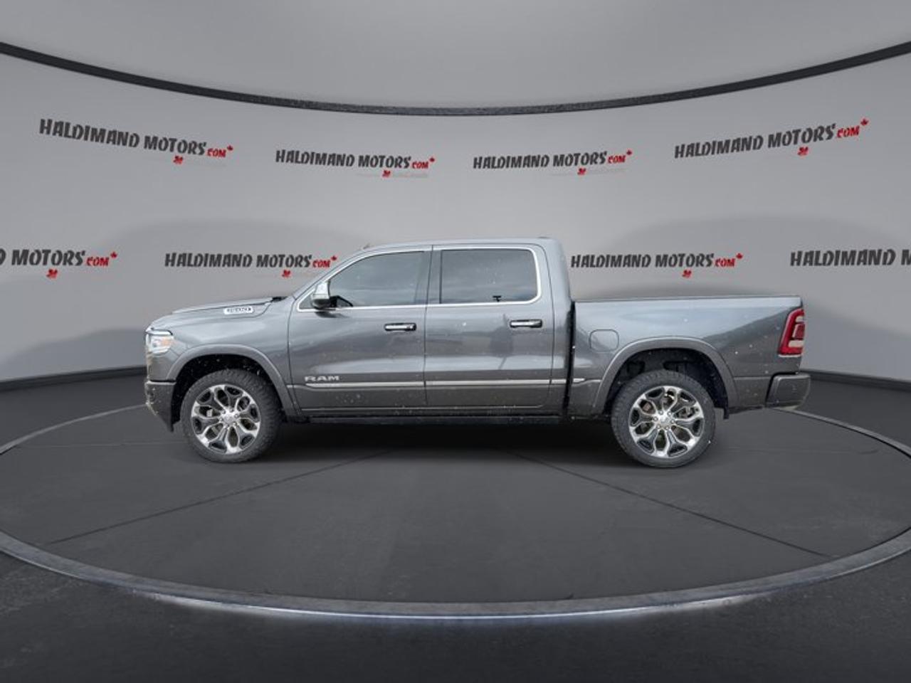2022 RAM 1500 Limited Crew Cab 5'7 Box 4x4 | No accidents | Ventilated Seats Photo4