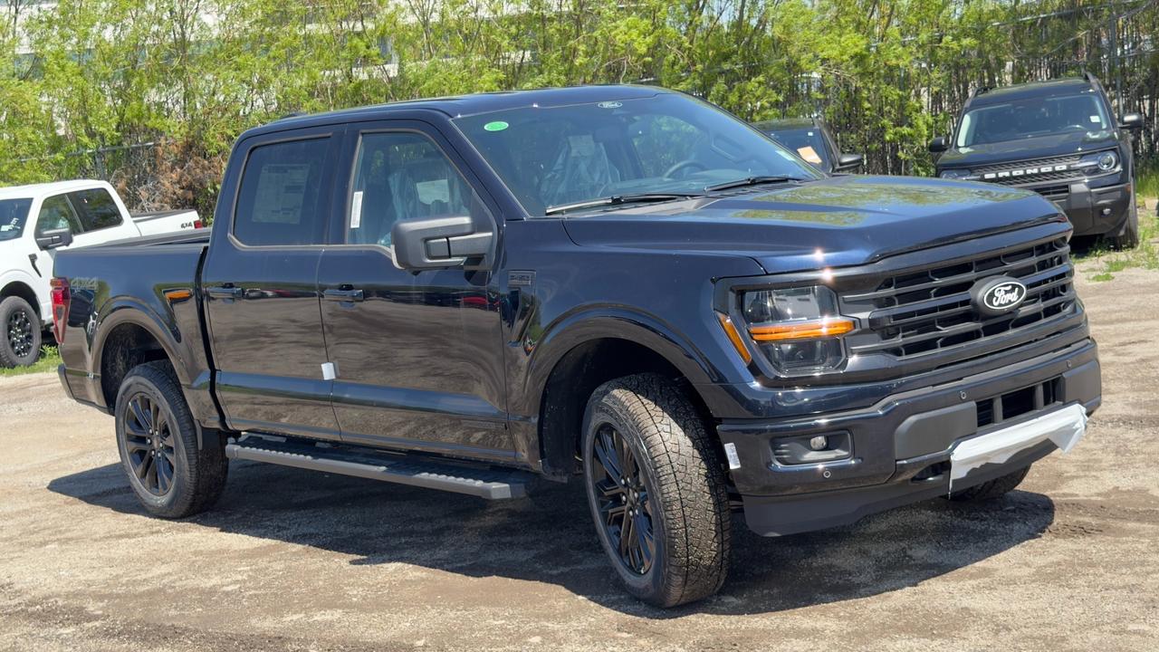 2026 Ford F-150 XLT Photo3