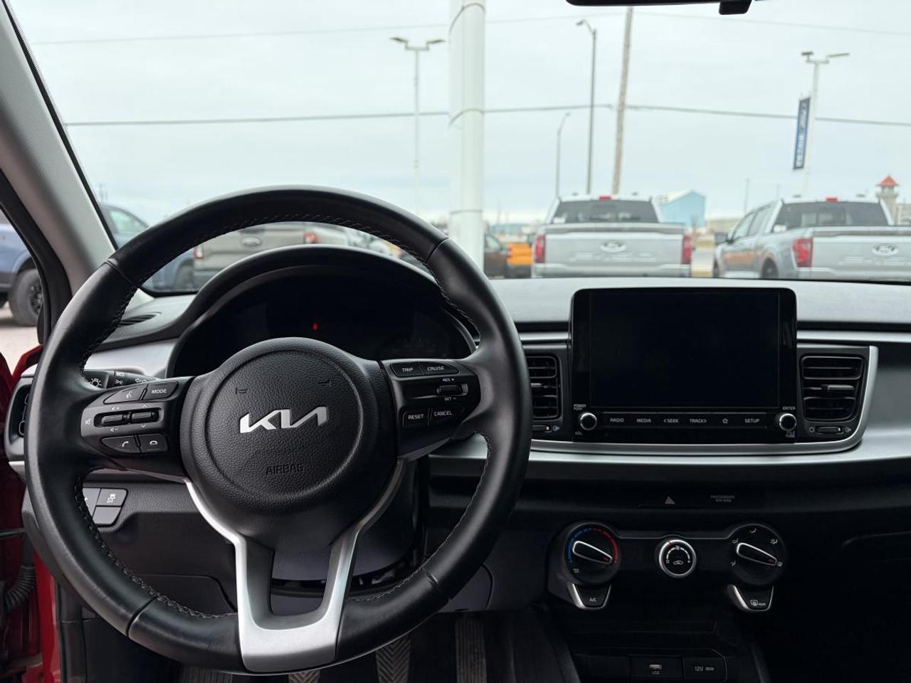 2023 Kia Rio5 LX+ Photo