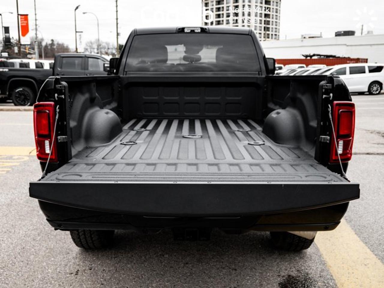 2025 RAM 2500 Big Horn Photo