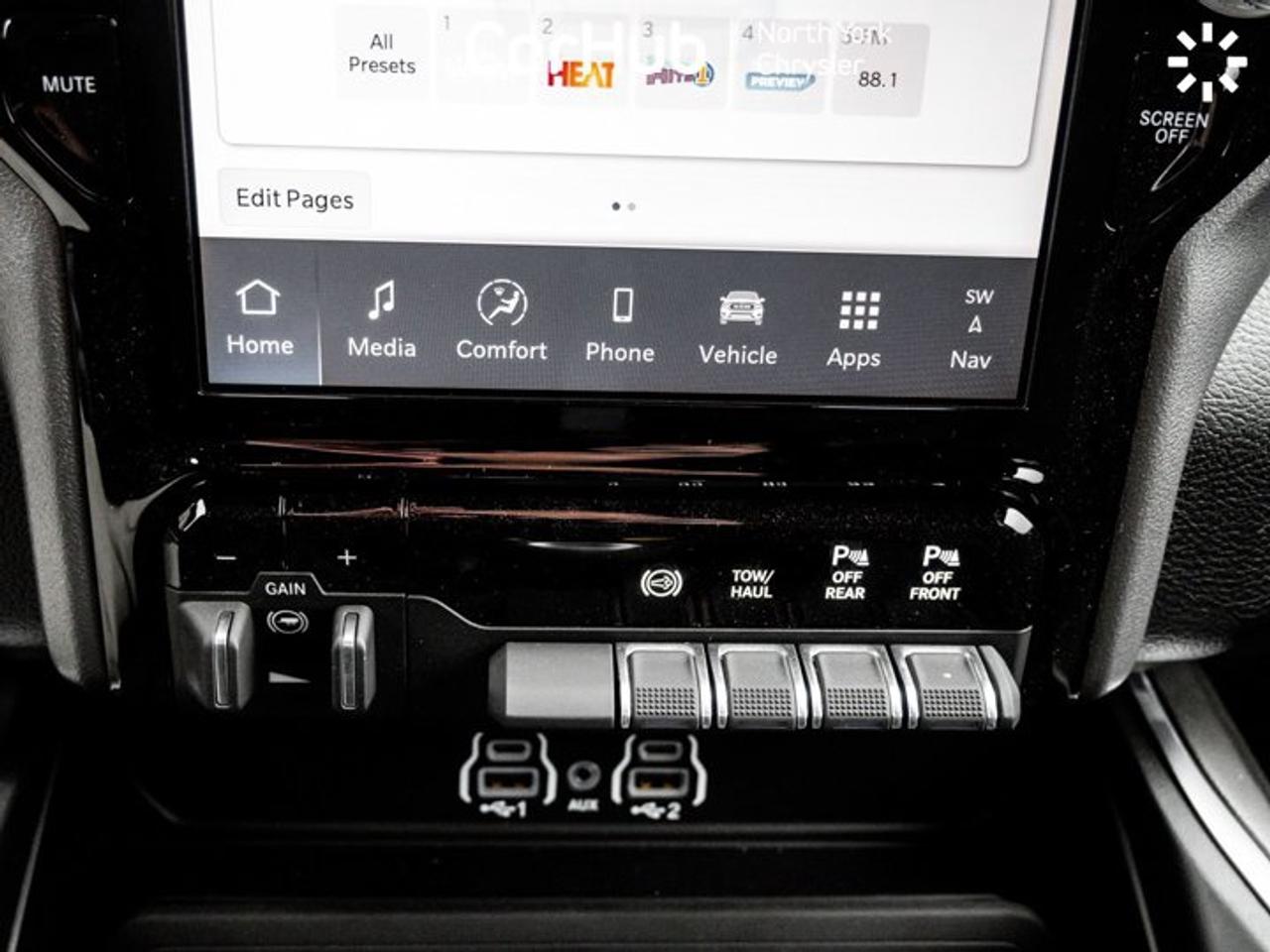 2025 RAM 2500 Big Horn Photo