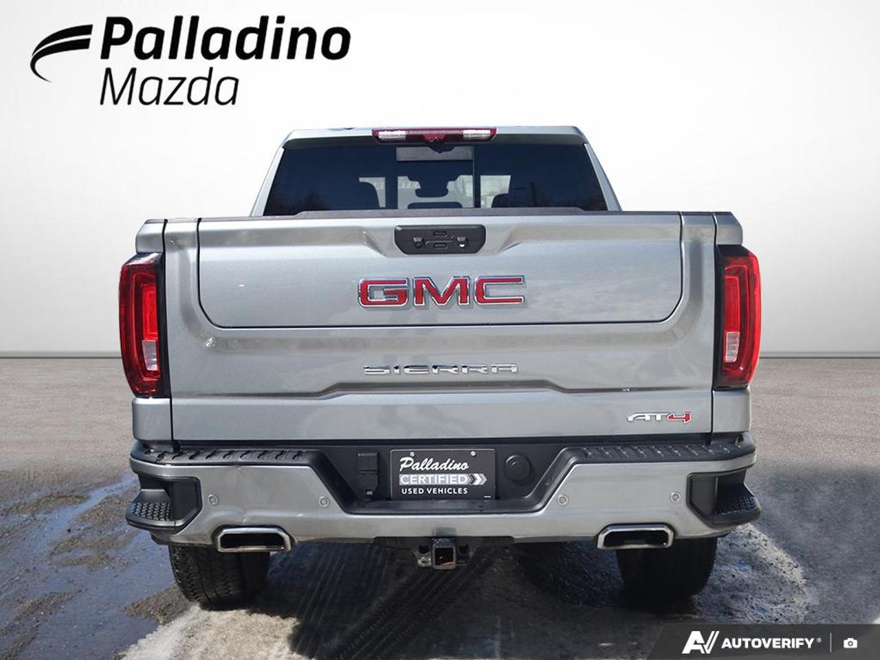 2024 GMC Sierra 1500 AT4 Photo