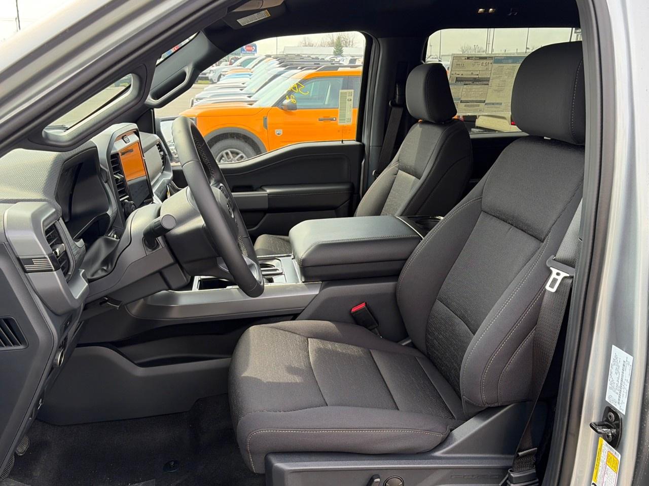 2026 Ford F-150 XLT 4WD SuperCrew 5.5' Box Photo