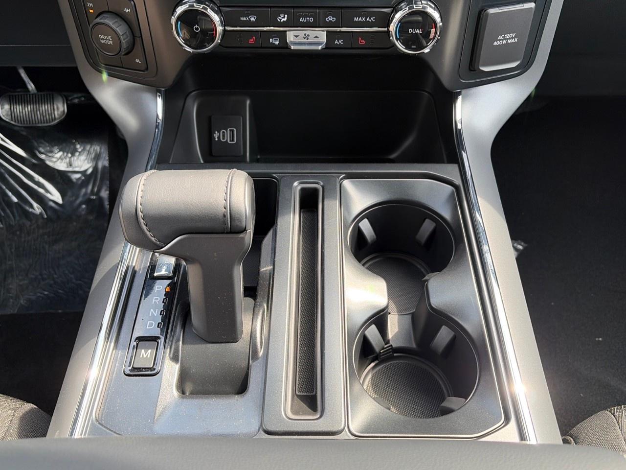 2026 Ford F-150 XLT 4WD SuperCrew 5.5' Box Photo