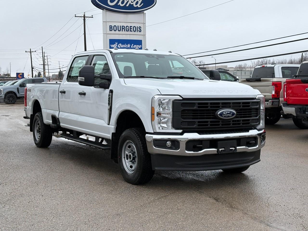 2026 Ford F-250 Super Duty SRW XL 4WD CREW CAB 8' BOX Photo3