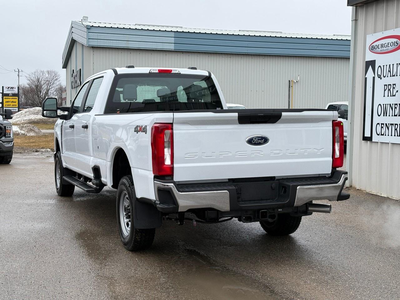 2026 Ford F-250 Super Duty SRW XL 4WD CREW CAB 8' BOX Photo