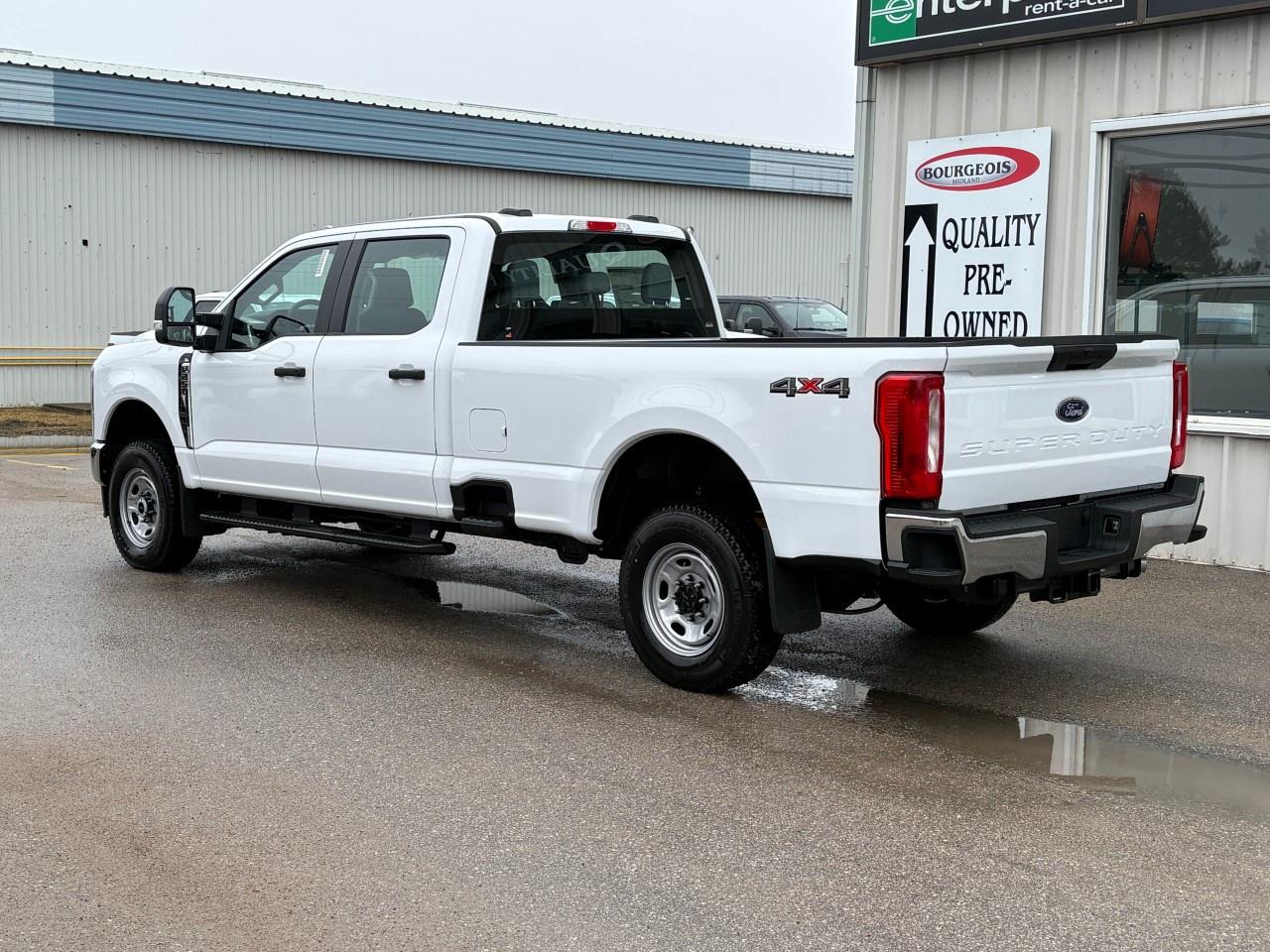 2026 Ford F-250 Super Duty SRW XL 4WD CREW CAB 8' BOX Photo