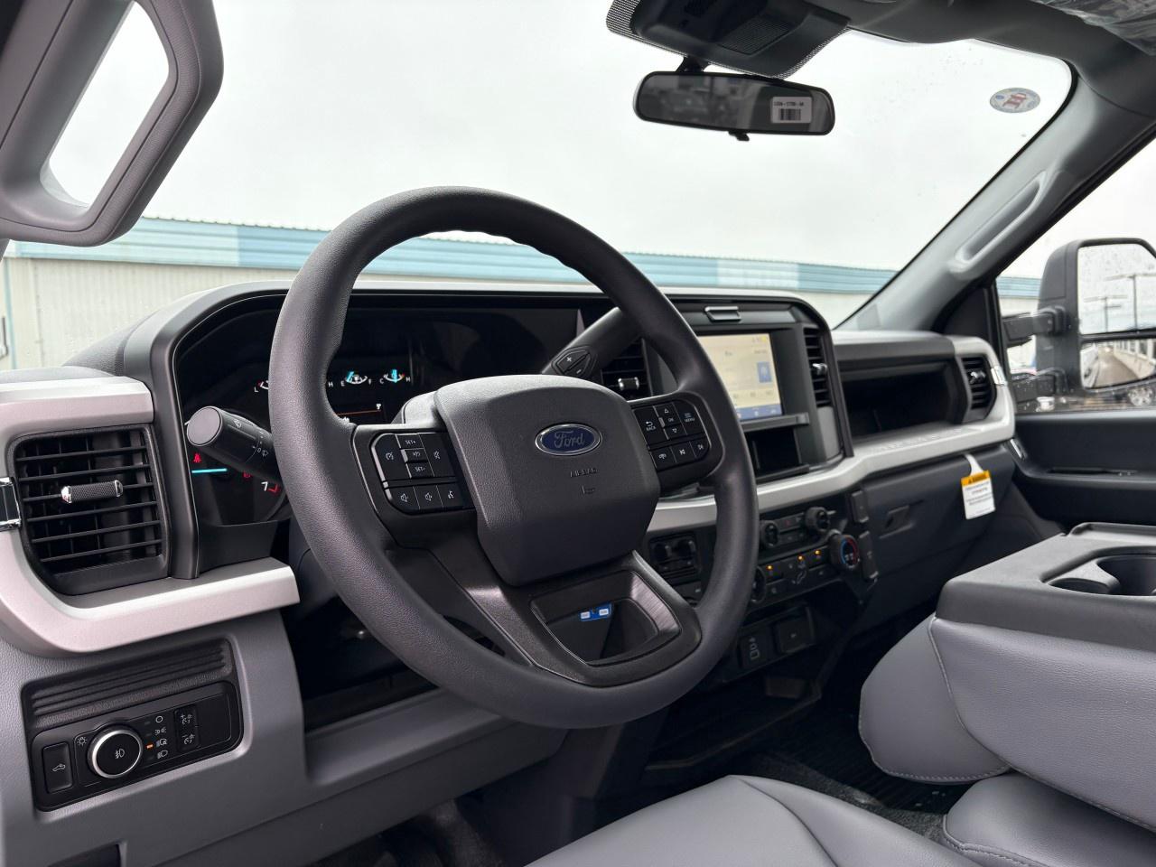 2026 Ford F-250 Super Duty SRW XL 4WD CREW CAB 8' BOX Photo