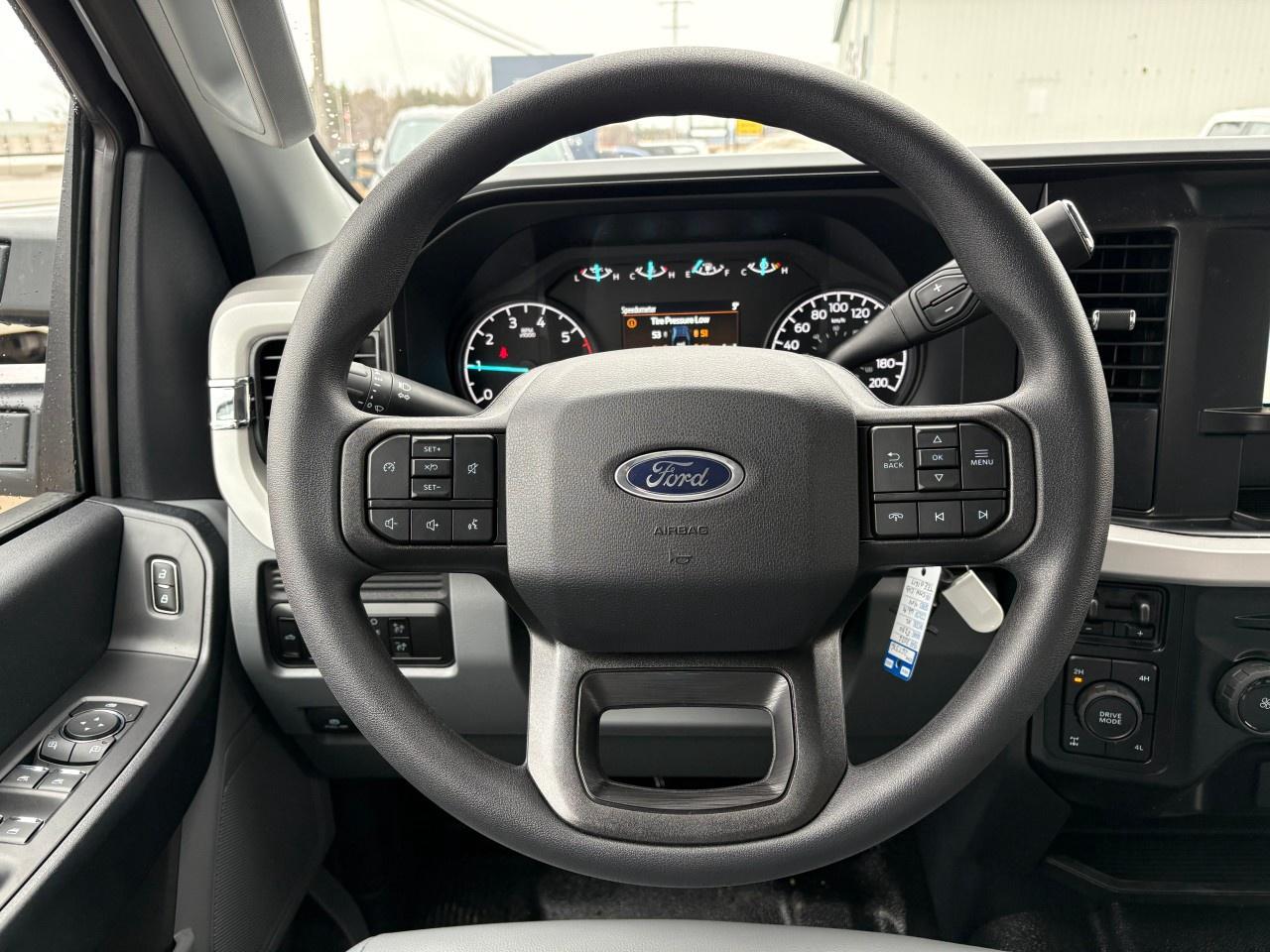 2026 Ford F-250 Super Duty SRW XL 4WD CREW CAB 8' BOX Photo