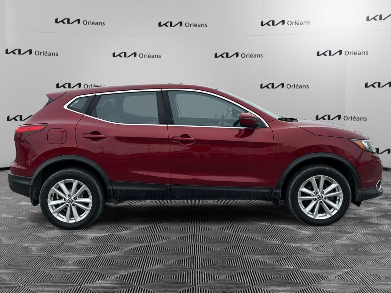 2019 Nissan Qashqai AWD SV CVT Photo