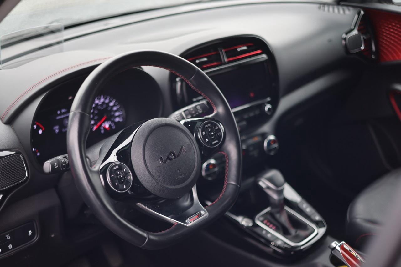 2022 Kia Soul GT-LINE Limited IVT Photo