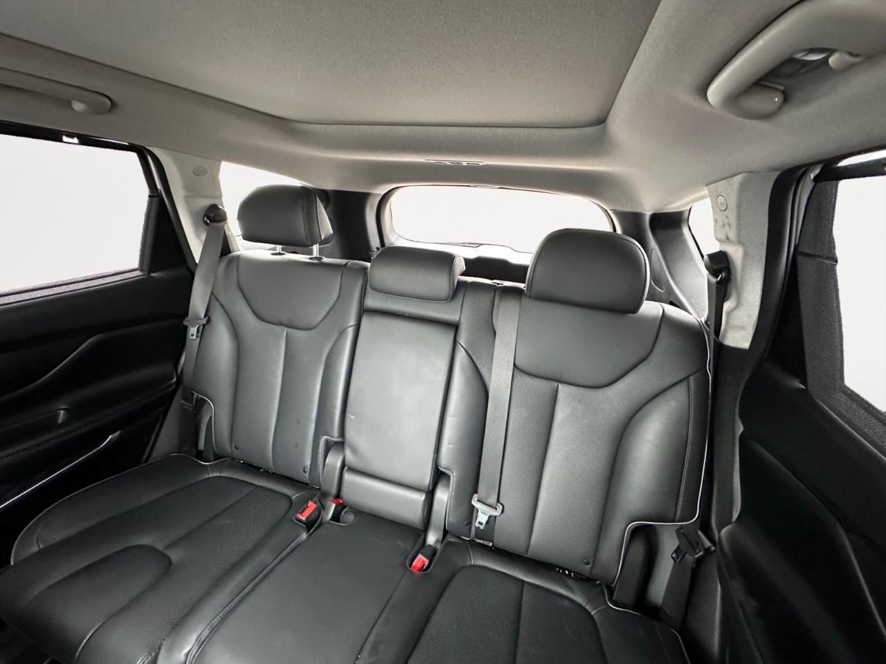 2022 Hyundai Santa Fe Preferred AWD w/Trend Package Photo