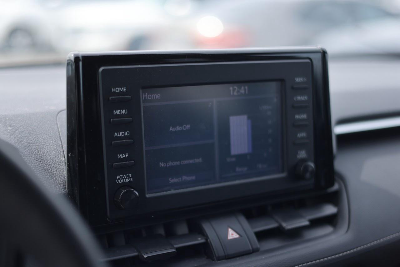 2021 Toyota RAV4 XLE AWD Photo