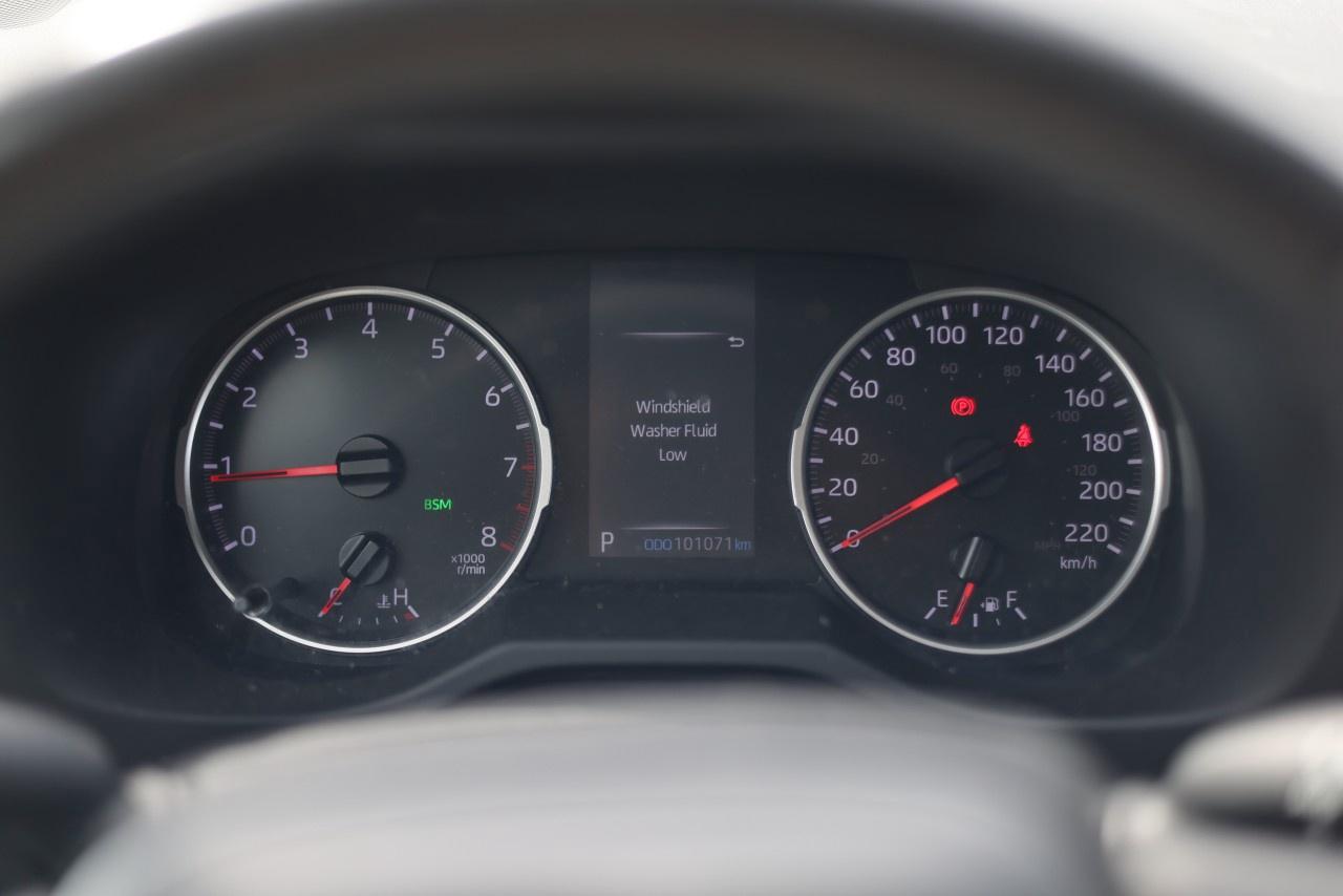 2021 Toyota RAV4 XLE AWD Photo