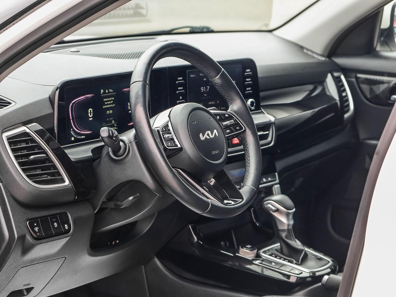 2025 Kia Seltos EX Photo