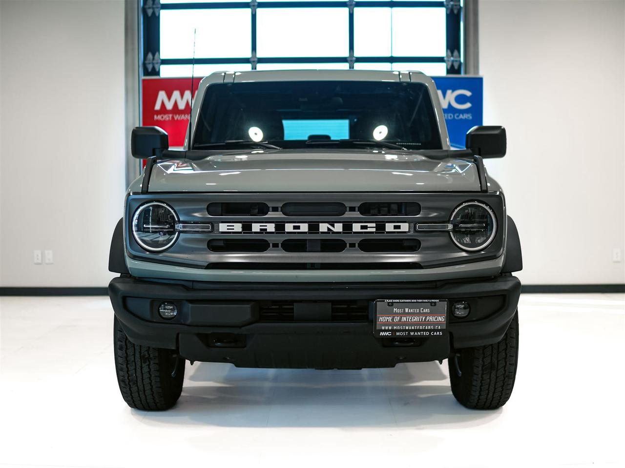 2024 Ford Bronco BIG BEND | 4X4 | HARD TOP | LTHR | NO ACCIDENTS | ONE OWNER Photo2