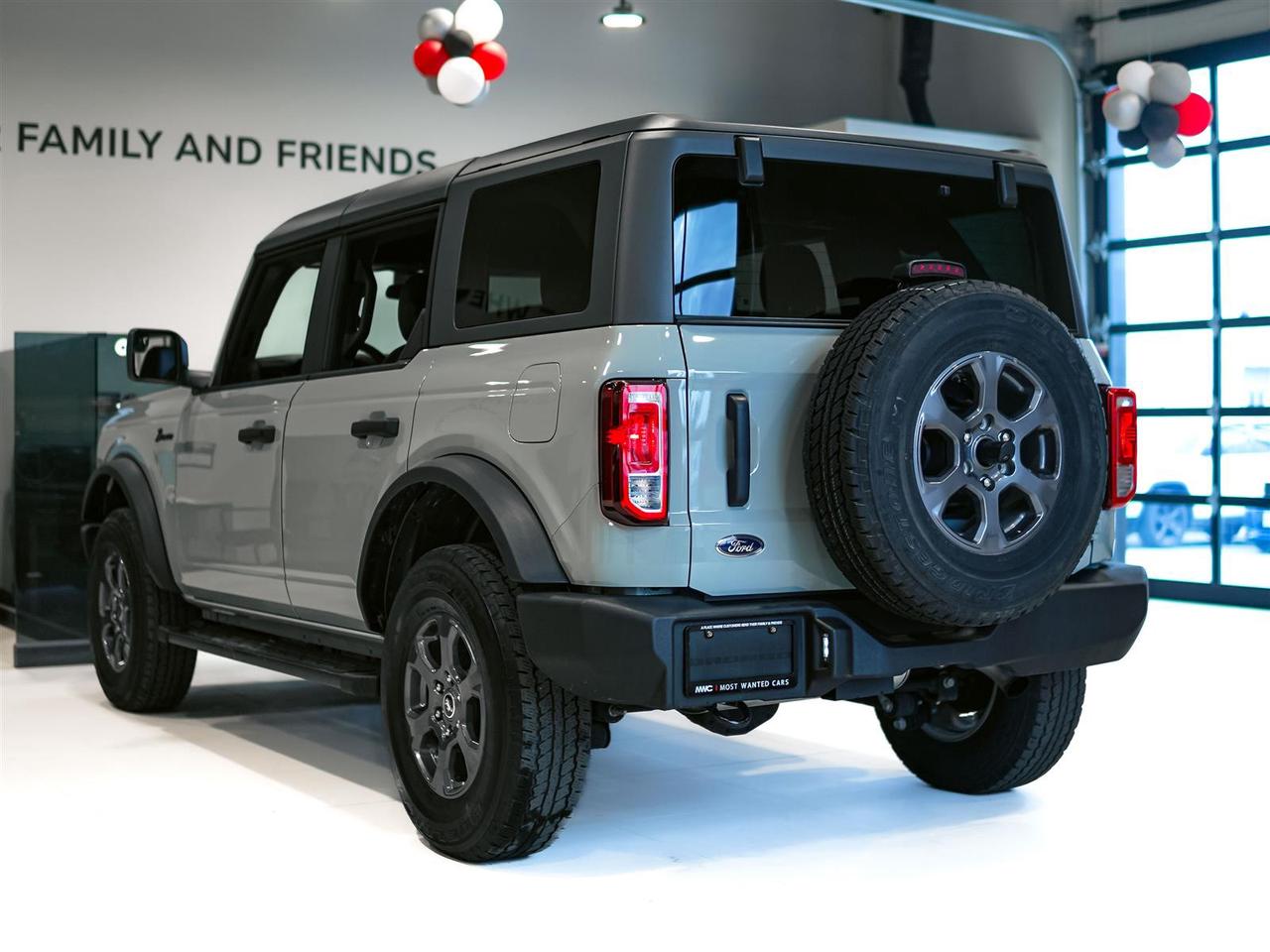 2024 Ford Bronco BIG BEND | 4X4 | HARD TOP | LTHR | NO ACCIDENTS | ONE OWNER Photo