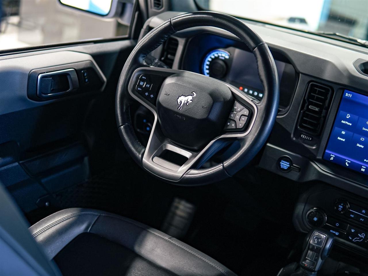 2024 Ford Bronco BIG BEND | 4X4 | HARD TOP | LTHR | NO ACCIDENTS | ONE OWNER Photo