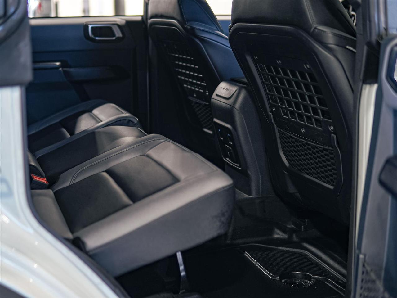 2024 Ford Bronco BIG BEND | 4X4 | HARD TOP | LTHR | NO ACCIDENTS | ONE OWNER Photo