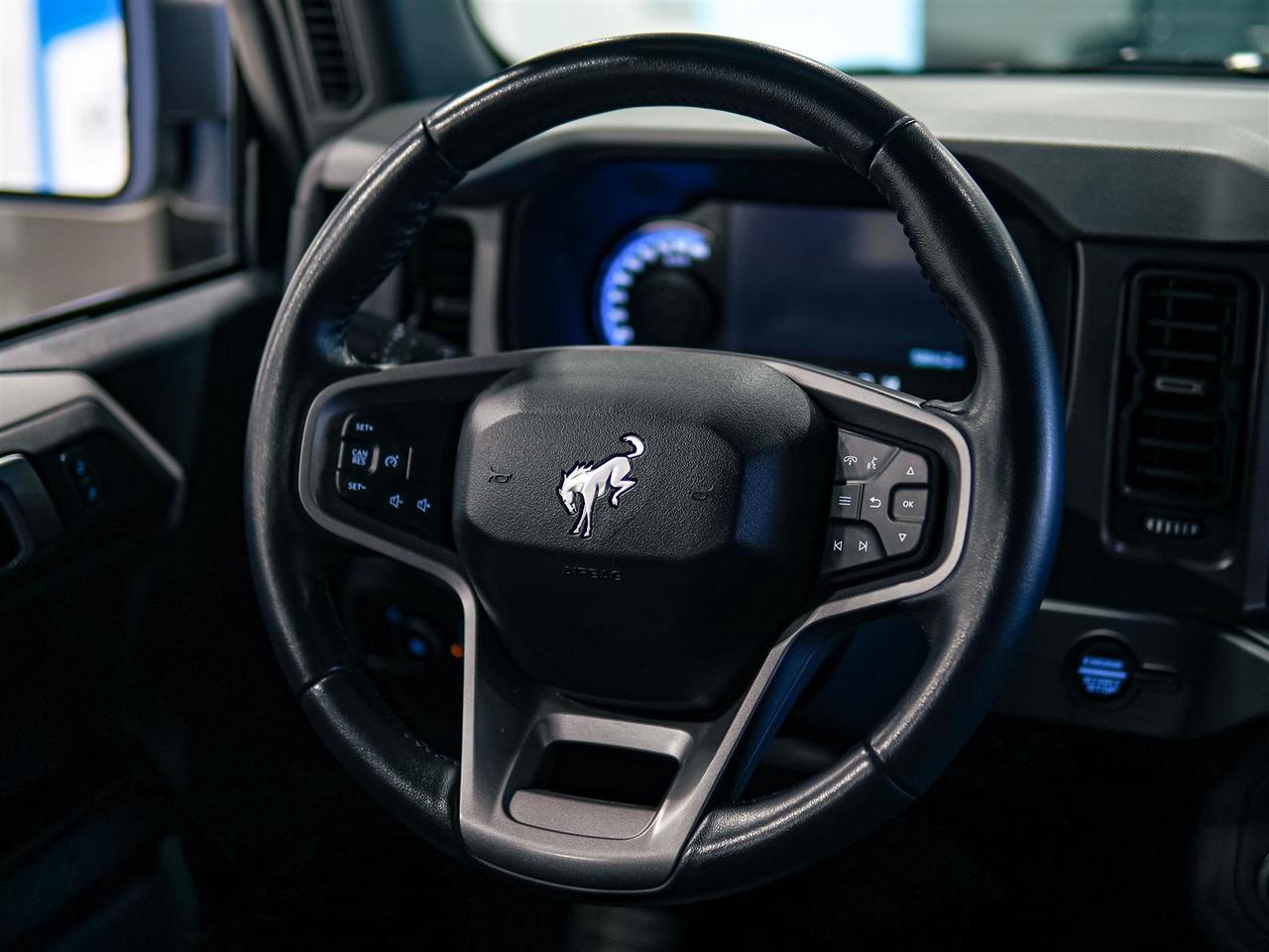 2024 Ford Bronco BIG BEND | 4X4 | HARD TOP | LTHR | NO ACCIDENTS | ONE OWNER Photo