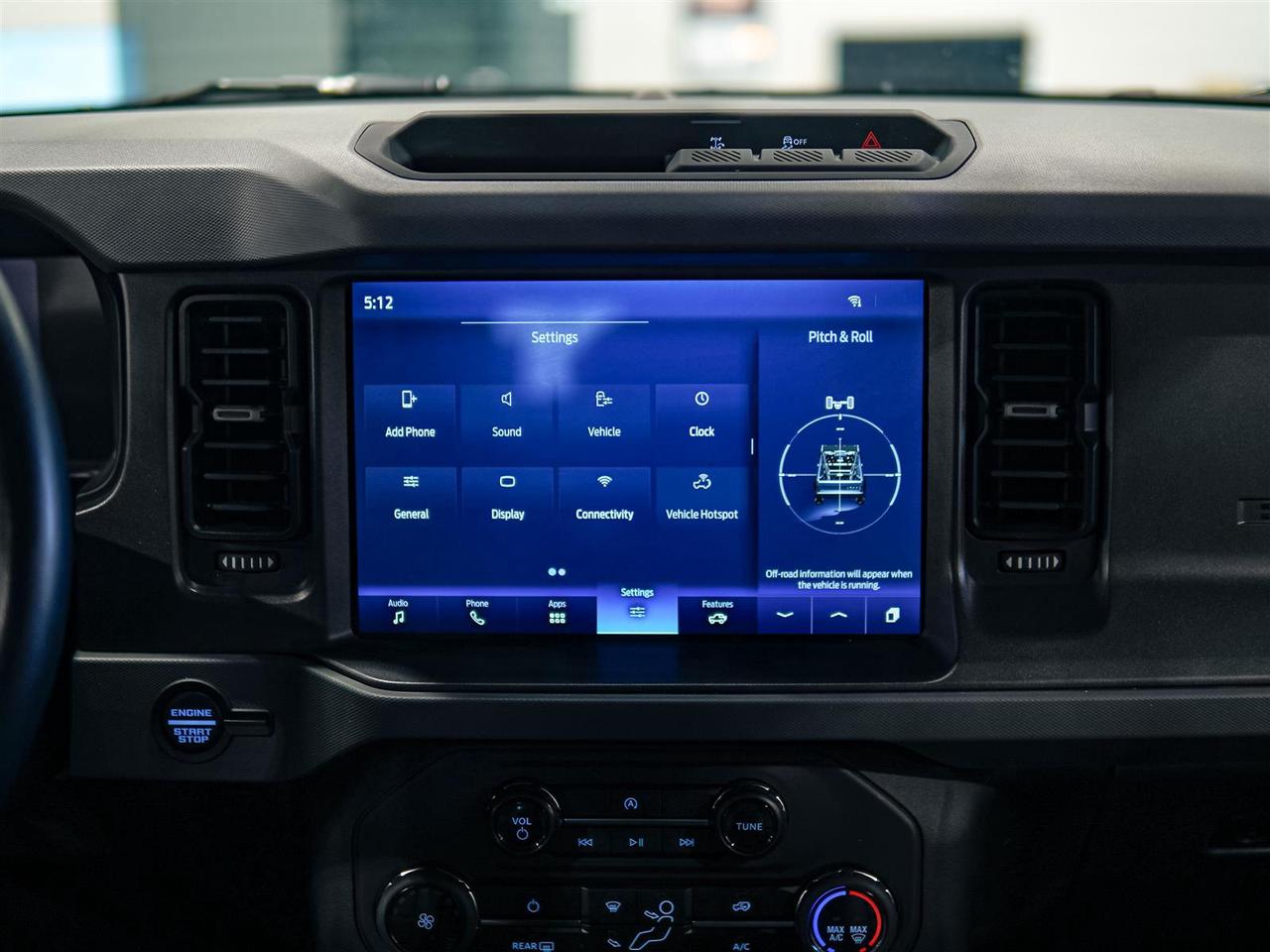 2024 Ford Bronco BIG BEND | 4X4 | HARD TOP | LTHR | NO ACCIDENTS | ONE OWNER Photo