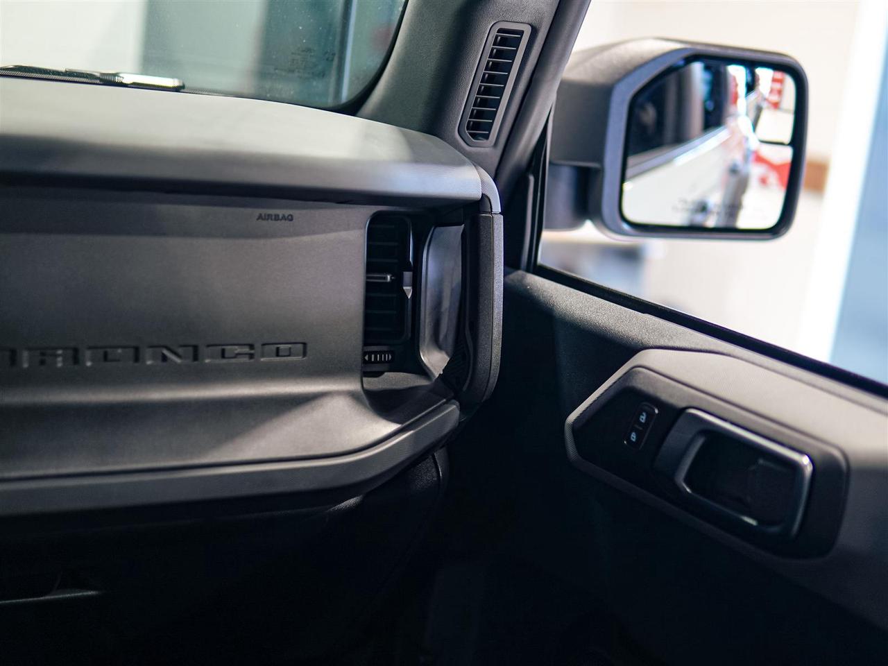 2024 Ford Bronco BIG BEND | 4X4 | HARD TOP | LTHR | NO ACCIDENTS | ONE OWNER Photo