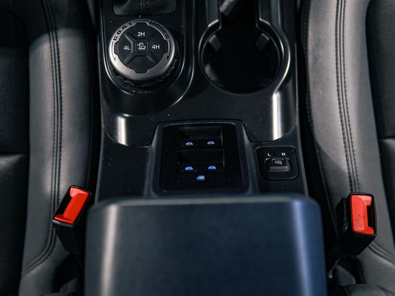 2024 Ford Bronco BIG BEND | 4X4 | HARD TOP | LTHR | NO ACCIDENTS | ONE OWNER Photo