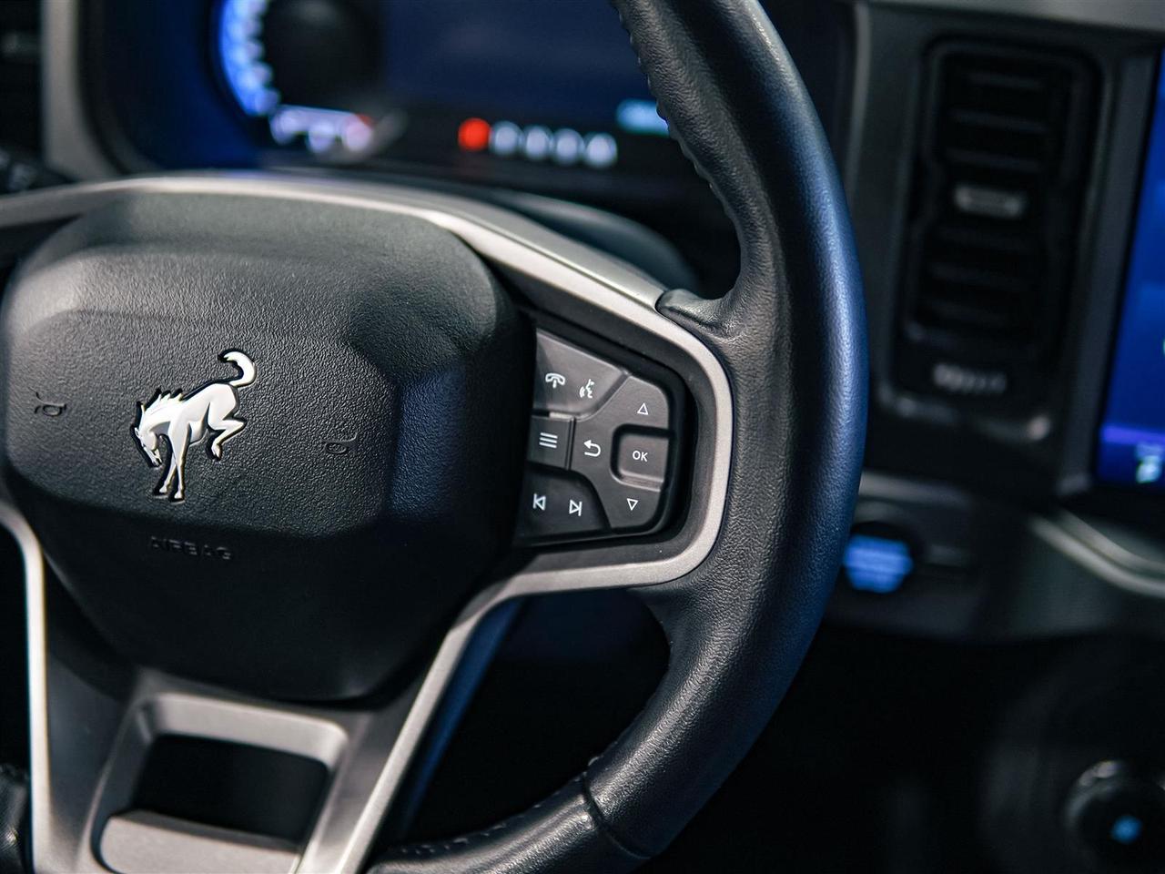 2024 Ford Bronco BIG BEND | 4X4 | HARD TOP | LTHR | NO ACCIDENTS | ONE OWNER Photo