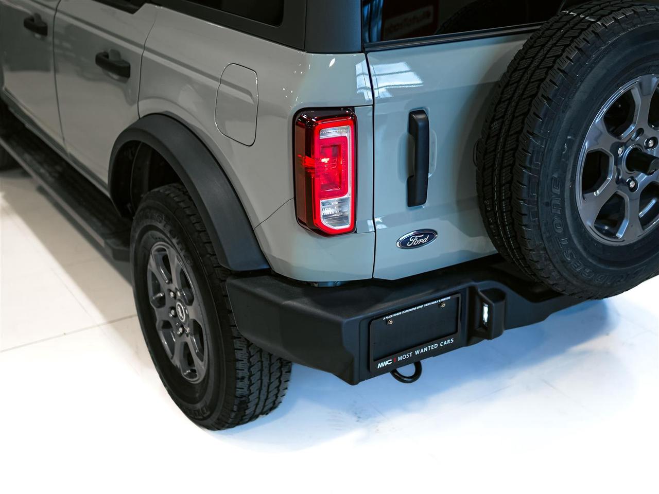 2024 Ford Bronco BIG BEND | 4X4 | HARD TOP | LTHR | NO ACCIDENTS | ONE OWNER Photo