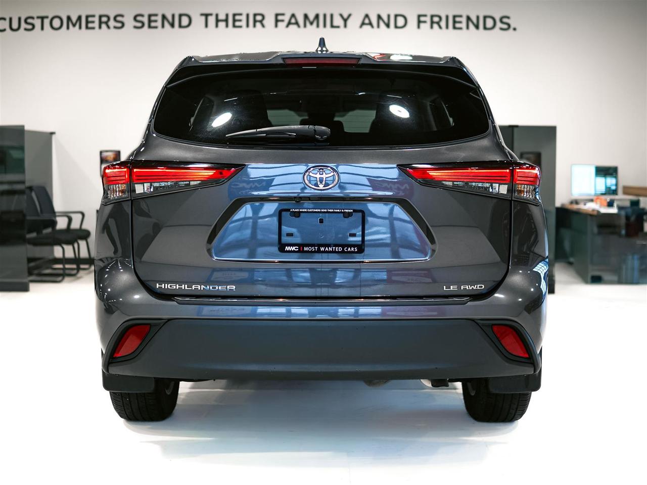 2022 Toyota Highlander LE AWD | NO ACCIDENTS | TOYOTA SERVICED Photo