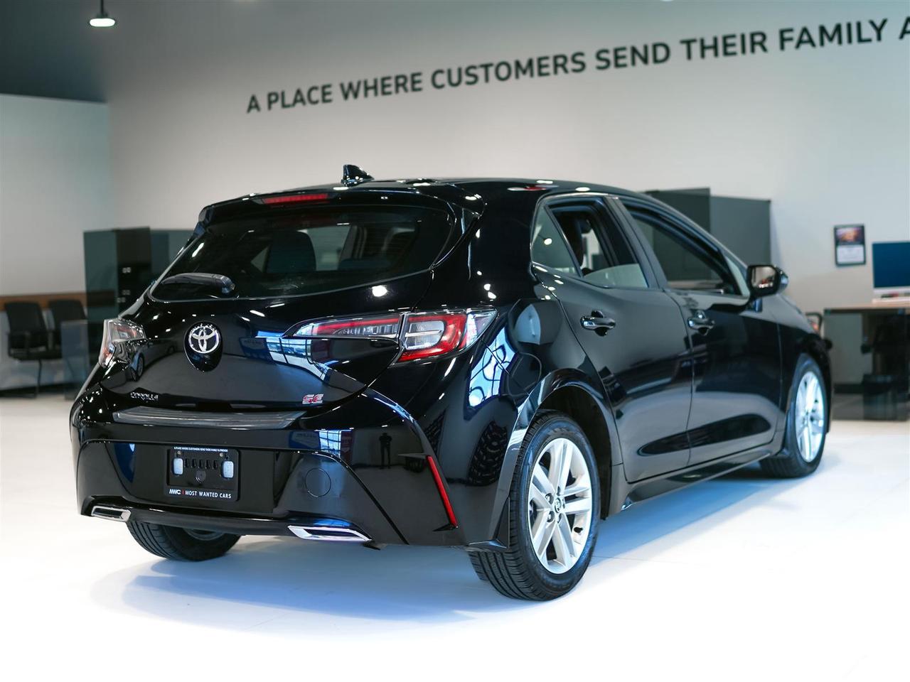 2019 Toyota Corolla HB SE | NO ACCIDENTS | ALLOYS | TOYOTA SERV REC Photo